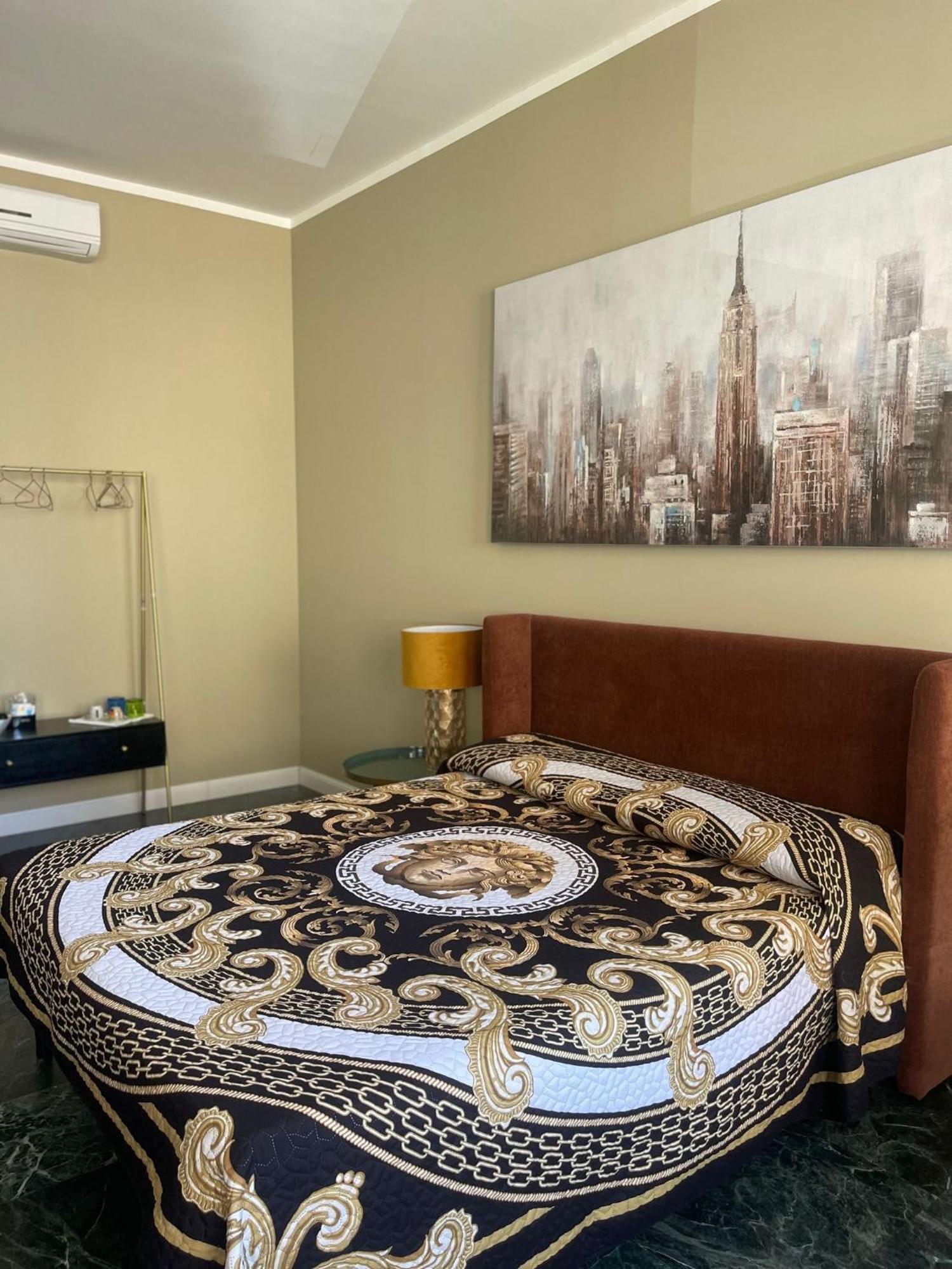 B&B Piazza Duomo al 55 Voghera Eksteriør billede